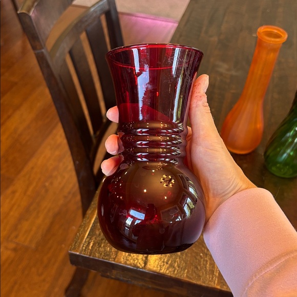 Colorful Glass Vase Set - Picture 6 of 6